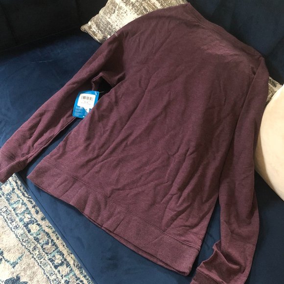 Long Sleeved Shirt - Picture 2 of 3